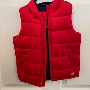 Red Baby Gap size 4 years vest